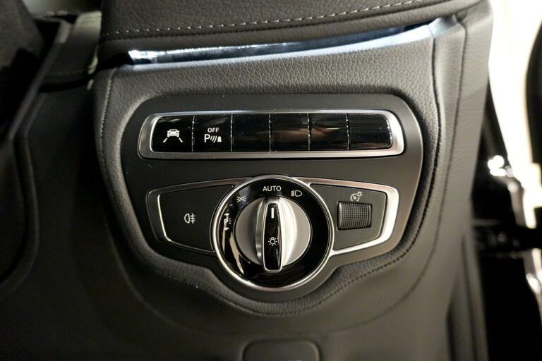 2023年式 メルセデスベンツ G400d ダークブラック Gmanufaktur AMGライン オブシディアンブラック MQ4192