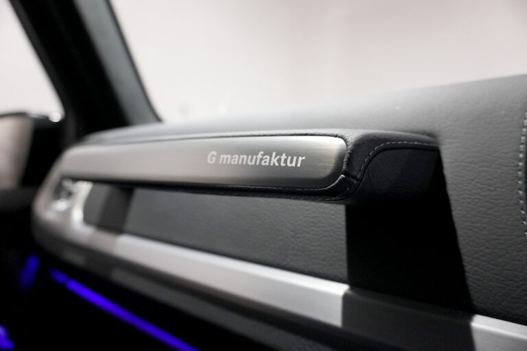 2023年式 メルセデスベンツ G400d ダークブラック Gmanufaktur AMGライン オブシディアンブラック MQ4192