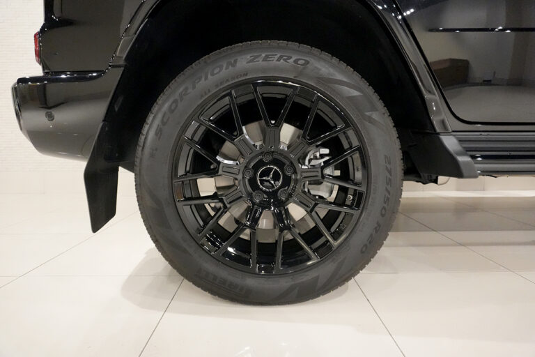 2024年式 メルセデスベンツ G400d ダークブラック Gmanufakturプログラム+ AMGライン オブシディアンブラック MQ4193