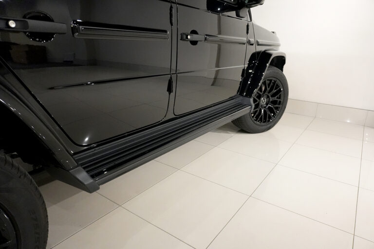 2024年式 メルセデスベンツ G400d ダークブラック Gmanufakturプログラム+ AMGライン オブシディアンブラック MQ4193