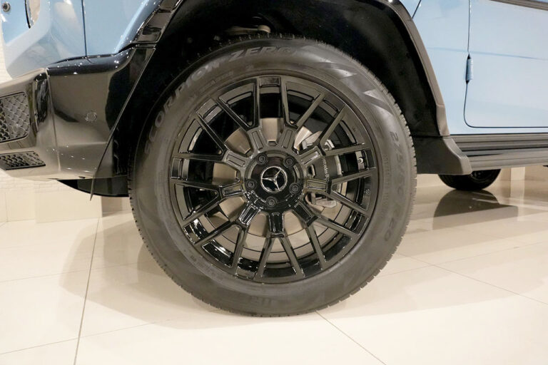 2023年式 メルセデスベンツ G400d Gmanufaktur AMGライン グランブルー MQ4194