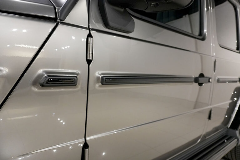 2023年式 メルセデスベンツ G400d ミッドナイト Gmanufakturプログラム AMGライン MQ4196