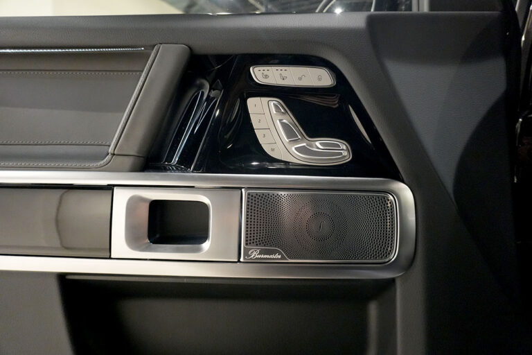 2023年式 メルセデスベンツ G400d ミッドナイト Gmanufakturプログラム AMGライン MQ4196