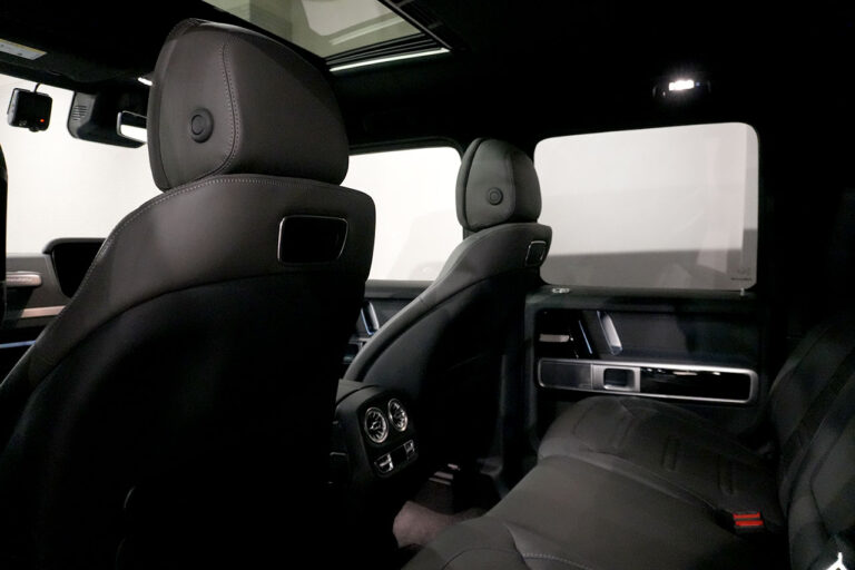 2023年式 メルセデスベンツ G400d ミッドナイト Gmanufakturプログラム AMGライン MQ4196