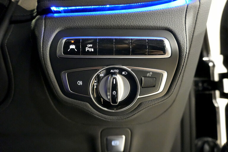 2023年式 メルセデスベンツ G400d ミッドナイト Gmanufakturプログラム AMGライン MQ4196