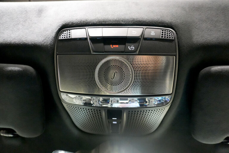 2023年式 メルセデスベンツ G400d ミッドナイト Gmanufakturプログラム AMGライン MQ4196