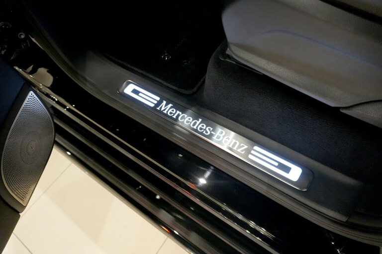 2024年式 メルセデスベンツ G400d maqspeed 12 ダークブラック AMGライン Gmanufakturプログラム オブシディアンブラック MQ4199