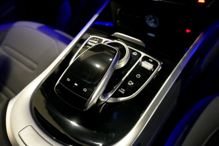 2024年式 メルセデスベンツ G400d maqspeed 12 ダークブラック AMGライン Gmanufakturプログラム オブシディアンブラック MQ4199