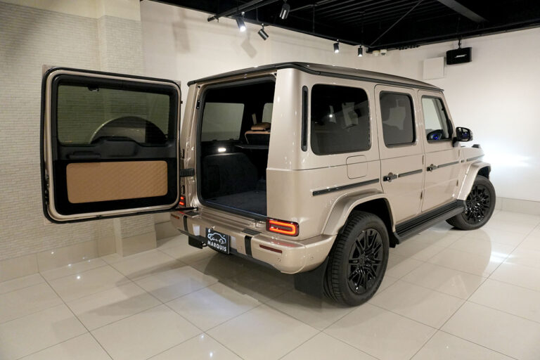 2025年式 メルセデスベンツ G450d(ISG搭載) ダークゴールド AMGラインPKG MANUFAKTURプログラム トラバーチンベージュ