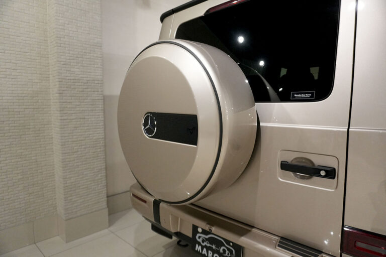 2025年式 メルセデスベンツ G450d(ISG搭載) ダークゴールド AMGラインPKG MANUFAKTURプログラム トラバーチンベージュ