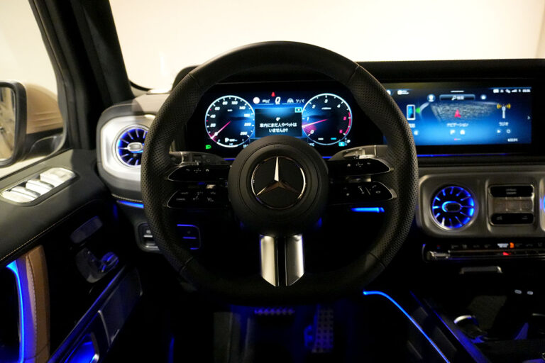 2025年式 メルセデスベンツ G450d(ISG搭載) ダークゴールド AMGラインPKG MANUFAKTURプログラム トラバーチンベージュ