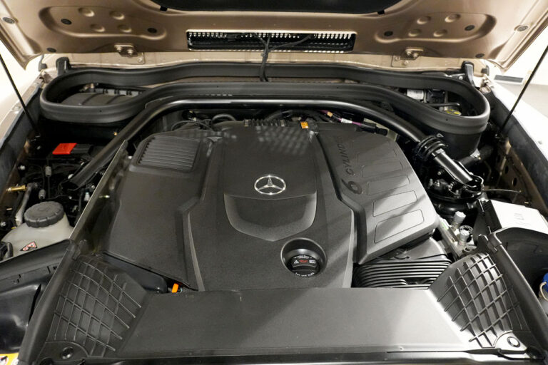 2025年式 メルセデスベンツ G450d(ISG搭載) ダークゴールド AMGラインPKG MANUFAKTURプログラム トラバーチンベージュ