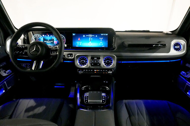 2026年式 メルセデスベンツ G450d MANUFAKTURプログラムプラス AMGライン ナイトパッケージ オブシディアンブラック MQ4203