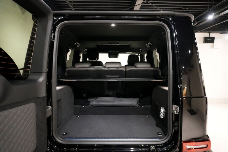 2026年式 メルセデスベンツ G450d MANUFAKTURプログラムプラス AMGライン ナイトパッケージ オブシディアンブラック MQ4203