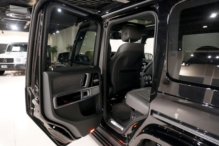 2026年式 メルセデスベンツ G450d MANUFAKTURプログラムプラス AMGライン ナイトパッケージ オブシディアンブラック MQ4203