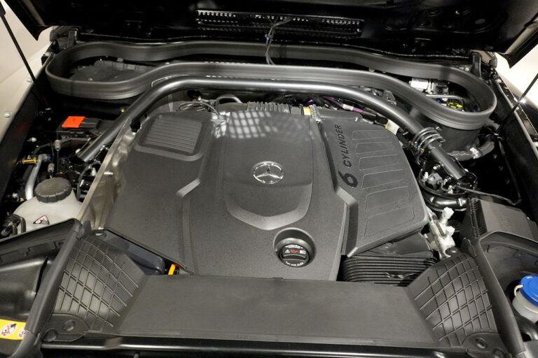 2026年式 メルセデスベンツ G450d MANUFAKTURプログラムプラス AMGライン ナイトパッケージ オブシディアンブラック MQ4203