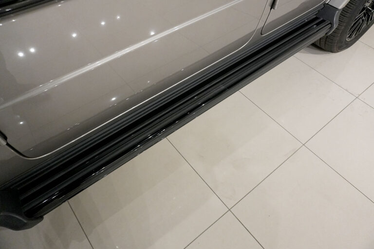 2024年式 メルセデスベンツ G400d Gmanufakturプログラムプラス AMGライン モハーベシルバー　MQ4206