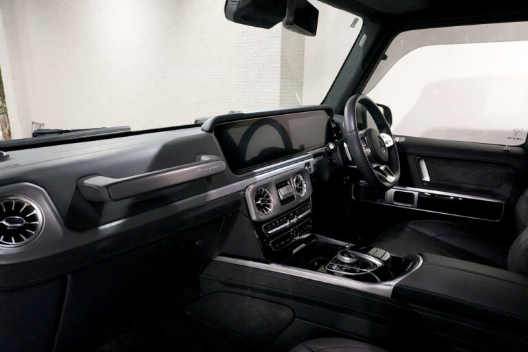 2024年式 メルセデスベンツ G400d Gmanufakturプログラムプラス AMGライン モハーベシルバー　MQ4206