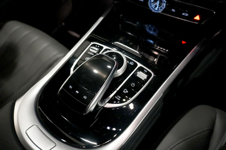 2024年式 メルセデスベンツ G400d Gmanufakturプログラムプラス AMGライン モハーベシルバー　MQ4206