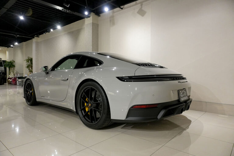 2026年式 ポルシェ 911カレラ 4 GTS PDK (992.2) クレヨン MQ4213