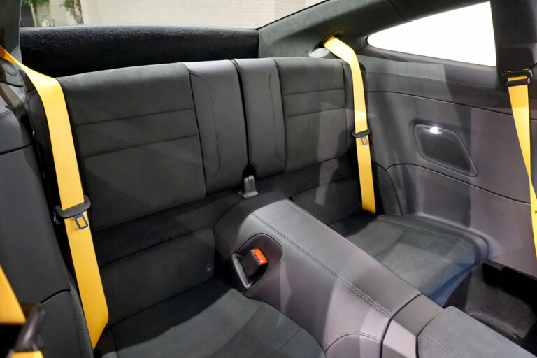 2026年式 ポルシェ 911カレラ 4 GTS PDK (992.2) クレヨン MQ4213