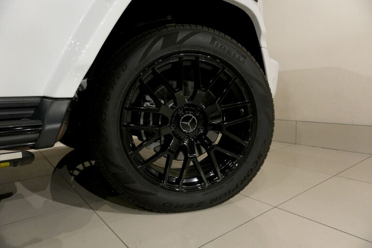 メルセデスベンツ G400d maqspeed 9 ダークプラチナ Gmanufakturプログラム オパリスホワイト MQ4214