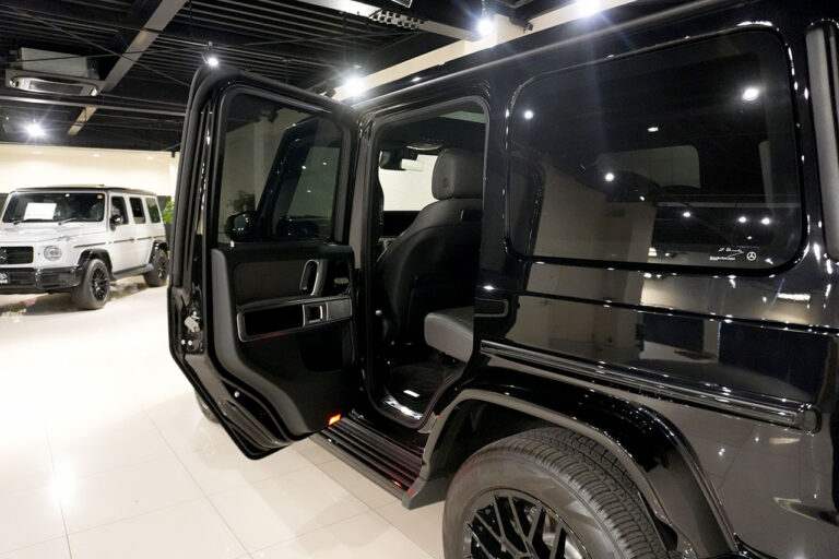 2023年式 メルセデスベンツ G400d ダークブラック Gmanufakturプログラム AMGライン オブシディアンブラック MQ4216