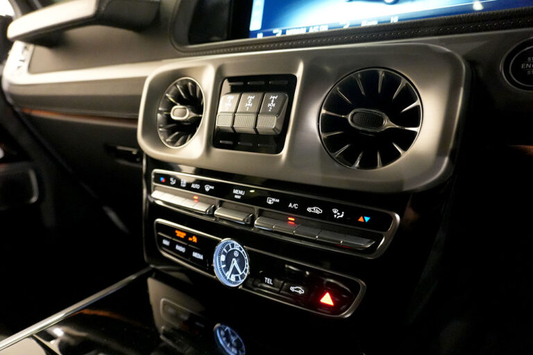 2023年式 メルセデスベンツ G400d ダークブラック Gmanufakturプログラム AMGライン オブシディアンブラック MQ4216