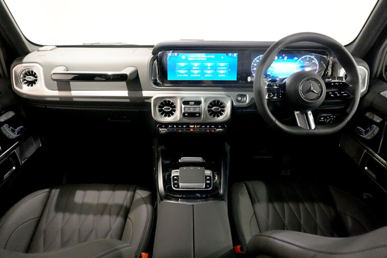 2026年式 メルセデスベンツ G450d MANUFAKTURプログラムプラス AMGライン AMGナイトパッケージ トラバーチンベージュ MQ4181