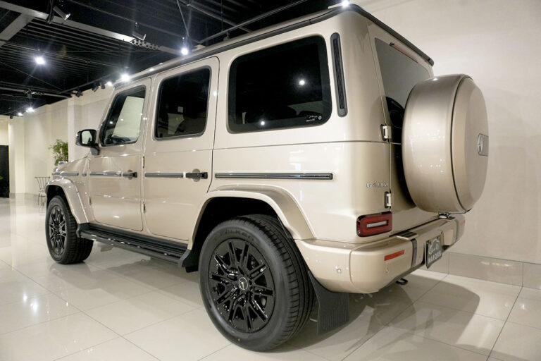 2026年式 メルセデスベンツ G450d MANUFAKTURプログラムプラス AMGライン AMGナイトパッケージ トラバーチンベージュ MQ4181