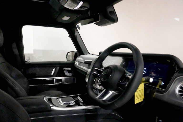 2026年式 メルセデスベンツ G450d MANUFAKTURプログラムプラス AMGライン AMGナイトパッケージ トラバーチンベージュ MQ4181