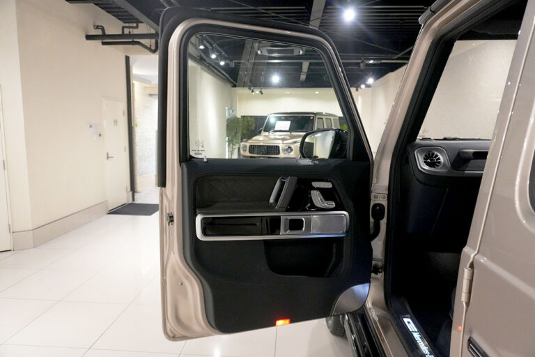 2026年式 メルセデスベンツ G450d MANUFAKTURプログラムプラス AMGライン AMGナイトパッケージ トラバーチンベージュ MQ4181