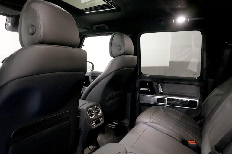 2026年式 メルセデスベンツ G450d MANUFAKTURプログラムプラス AMGライン AMGナイトパッケージ トラバーチンベージュ MQ4181