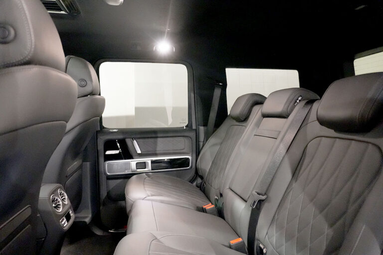 2026年式 メルセデスベンツ G450d MANUFAKTURプログラムプラス AMGライン AMGナイトパッケージ トラバーチンベージュ MQ4181