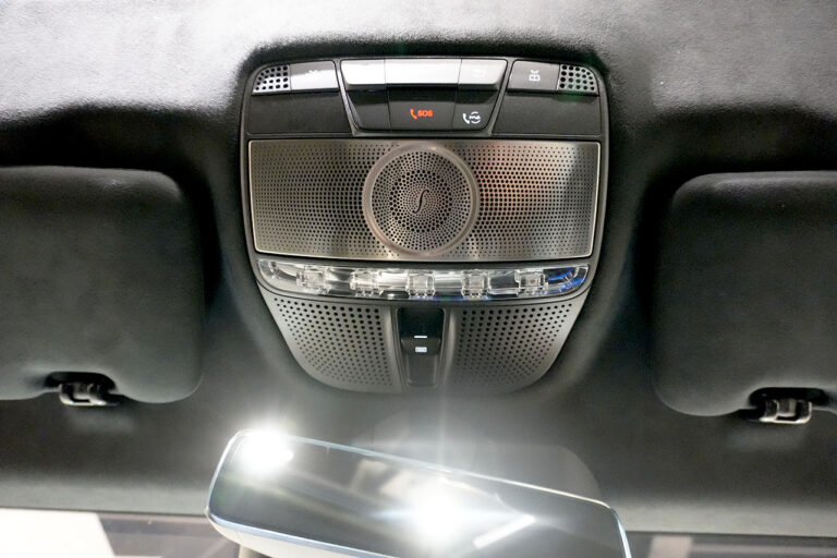 2026年式 メルセデスベンツ G450d MANUFAKTURプログラムプラス AMGライン AMGナイトパッケージ トラバーチンベージュ MQ4181
