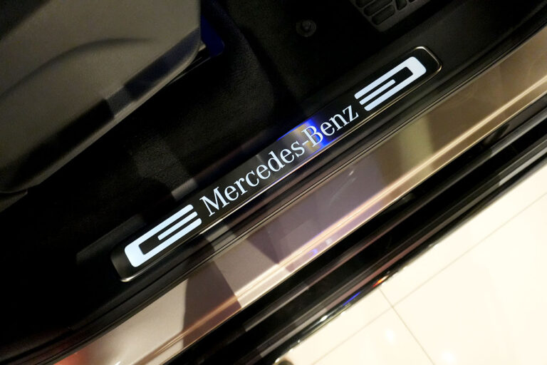 2026年式 メルセデスベンツ G450d MANUFAKTURプログラムプラス AMGライン AMGナイトパッケージ トラバーチンベージュ