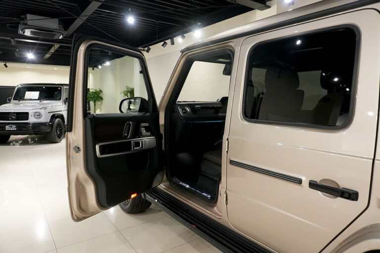 2026年式 メルセデスベンツ G450d MANUFAKTURプログラムプラス AMGライン AMGナイトパッケージ トラバーチンベージュ