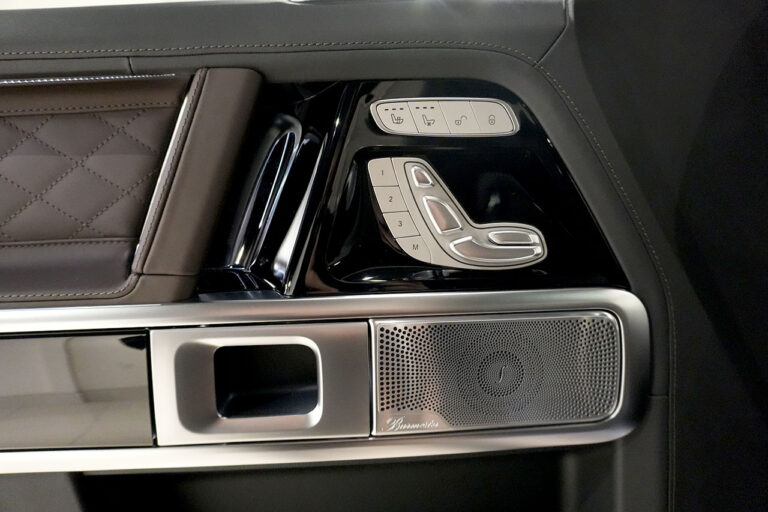 2026年式 メルセデスベンツ G450d MANUFAKTURプログラムプラス AMGライン AMGナイトパッケージ トラバーチンベージュ