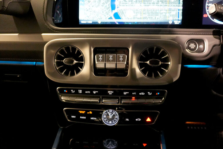 2023年式 メルセデスベンツ G400d ダークブラック Gmanufakturプログラム AMGライン MQ4223