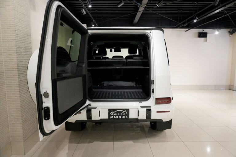2023年式 メルセデスベンツ G400d ダークプラチナ manufakturプログラム AMGライン オパリスホワイト MQ4224