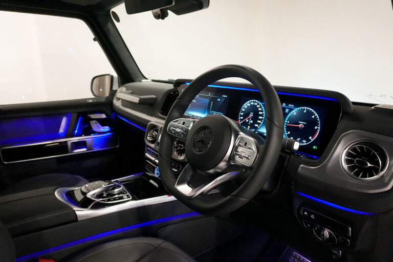 2023年式 メルセデスベンツ G400d ダークプラチナ manufakturプログラム AMGライン オパリスホワイト MQ4224