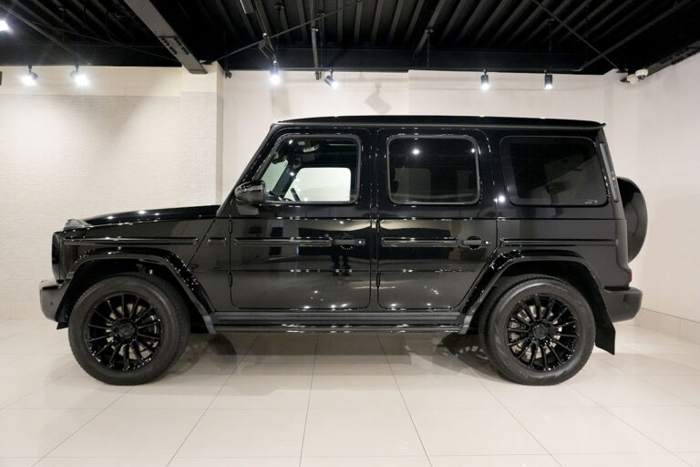 2021年式 メルセデスベンツ G350d ダークブラック AMGライン オブシディアンブラック MQ4234