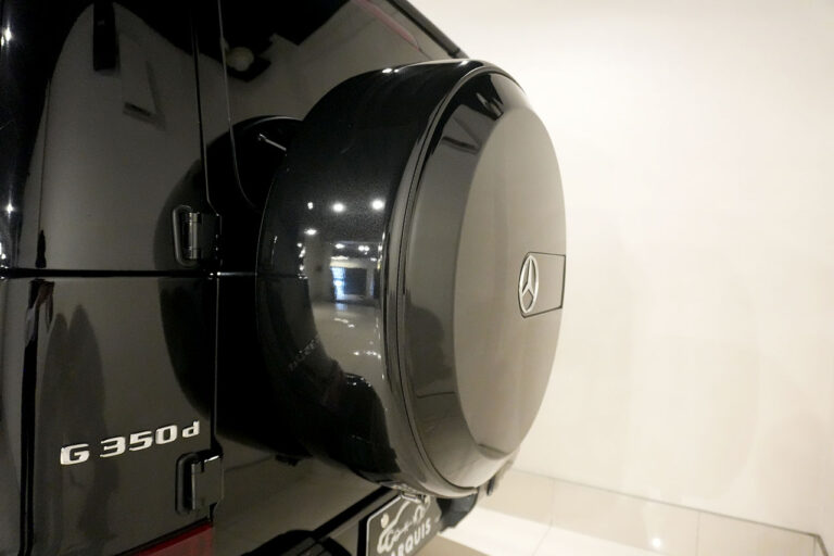 2021年式 メルセデスベンツ G350d ダークブラック AMGライン オブシディアンブラック MQ4234