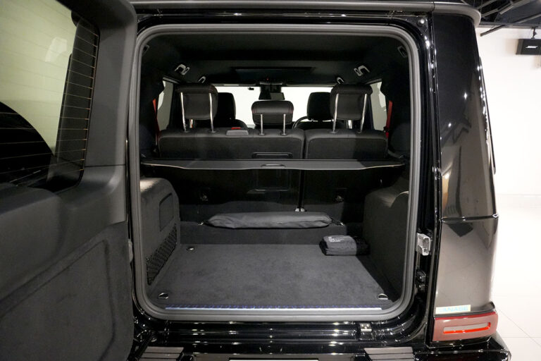 2021年式 メルセデスベンツ G350d ダークブラック AMGライン オブシディアンブラック MQ4234