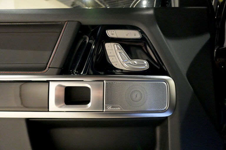 2021年式 メルセデスベンツ G350d ダークブラック AMGライン オブシディアンブラック MQ4234