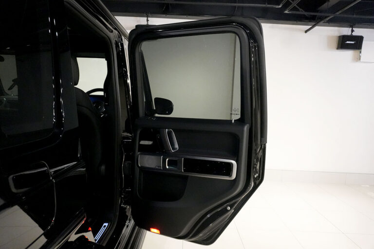 2021年式 メルセデスベンツ G350d ダークブラック AMGライン オブシディアンブラック MQ4234