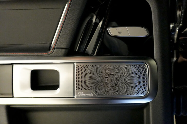 2021年式 メルセデスベンツ G350d ダークブラック AMGライン オブシディアンブラック MQ4234