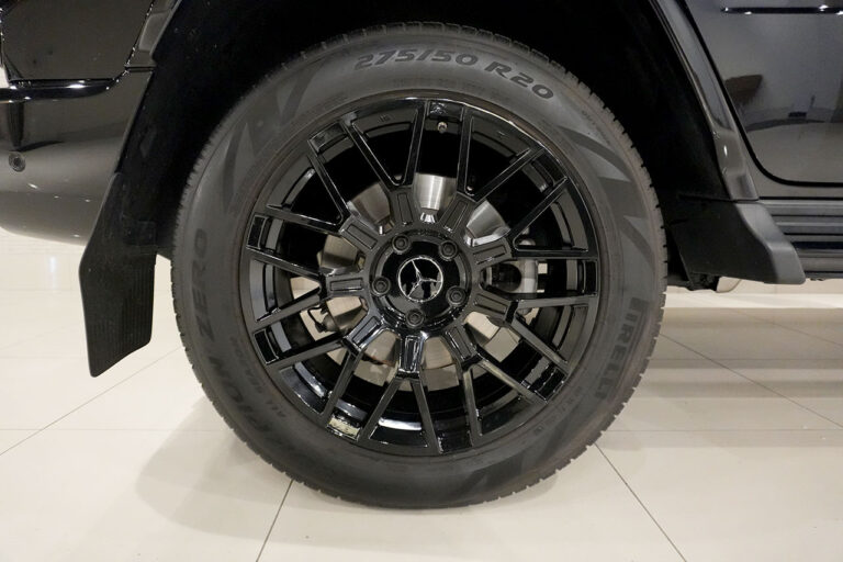 2023年式 メルセデスベンツ G400d maqspeed 9 ダークブラック Gmanufakturプログラム オブシディアンブラック MQ4236