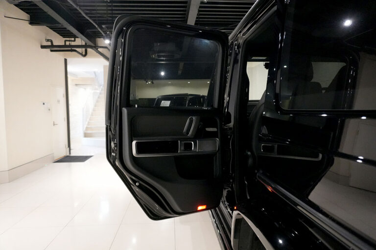 2023年式 メルセデスベンツ G400d maqspeed 9 ダークブラック Gmanufakturプログラム オブシディアンブラック MQ4236