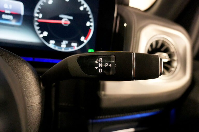 2023年式 メルセデスベンツ G400d maqspeed 9 ダークブラック Gmanufakturプログラム オブシディアンブラック MQ4236